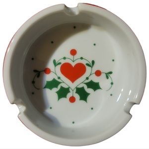 Vtg George Good Porcelain Christmas Valentine's Day Heart Holly Berries Ashtray
